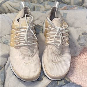 Pink Nike presto’s